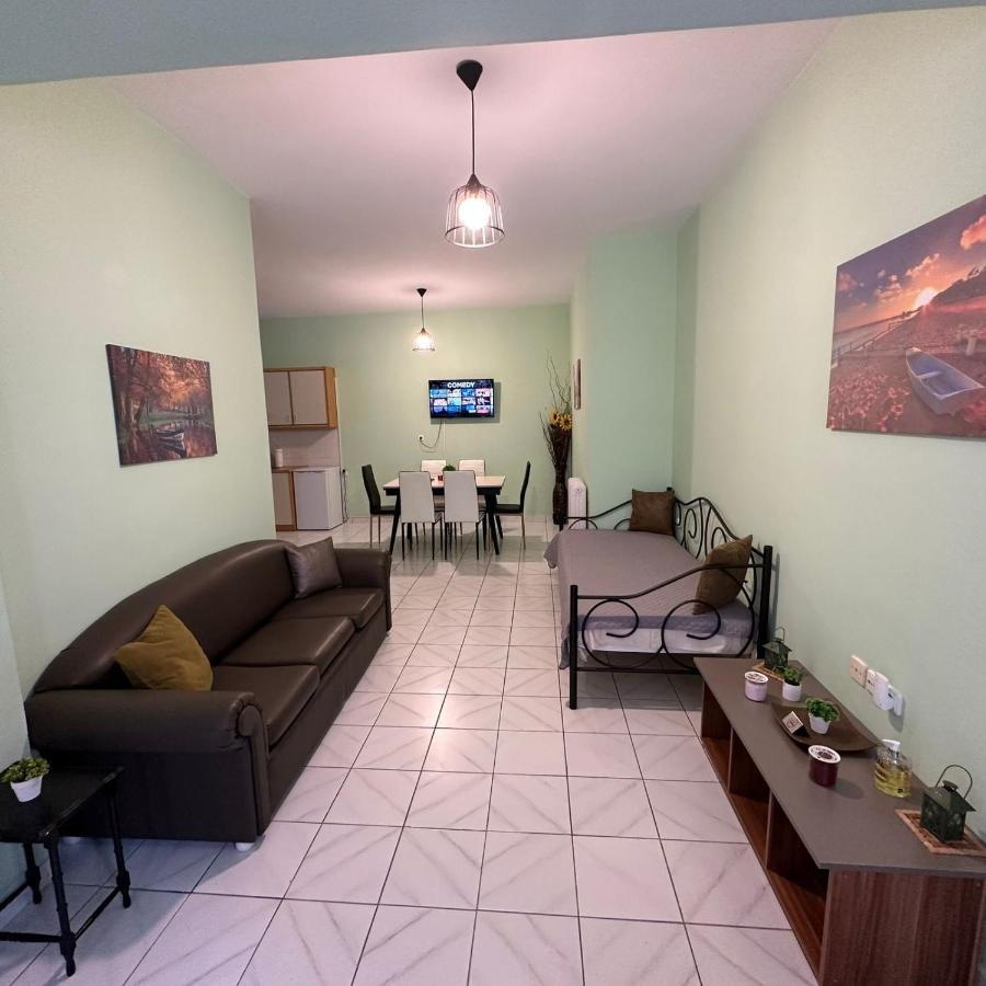 La Vita Apartments-Near Airport & Sea أرتيميدا المظهر الخارجي الصورة