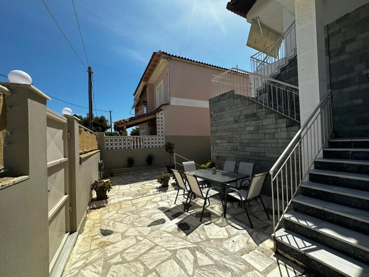 La Vita Apartments-Near Airport & Sea أرتيميدا المظهر الخارجي الصورة